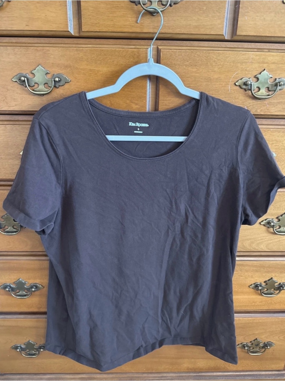 Kim Rogers Women’s Dark Brown Scoop Neck Short Sleeve Tee